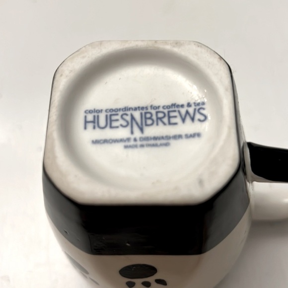 Hues N Brews MCM Cat Design with Paws Coffee Tea Mug - Picture 5 of 6